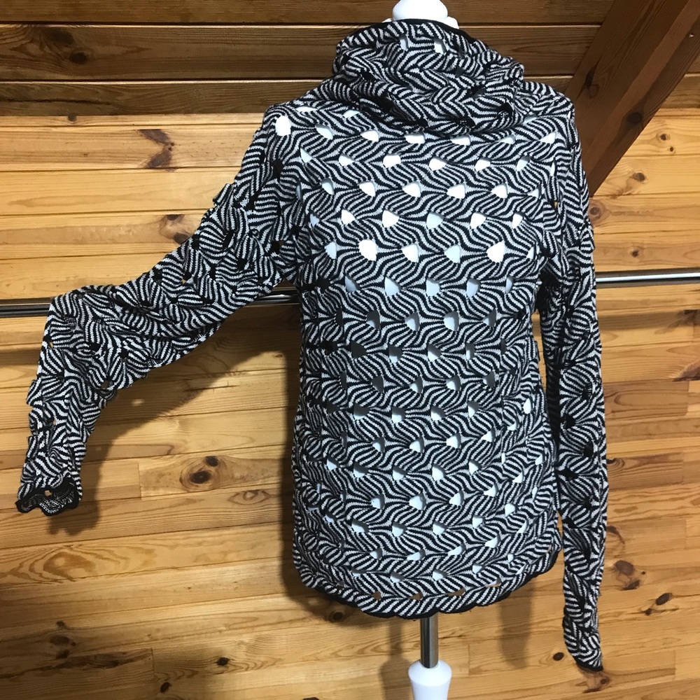 Armani Cashmere Knit Turtleneck Pullover Sweater Size EU 40